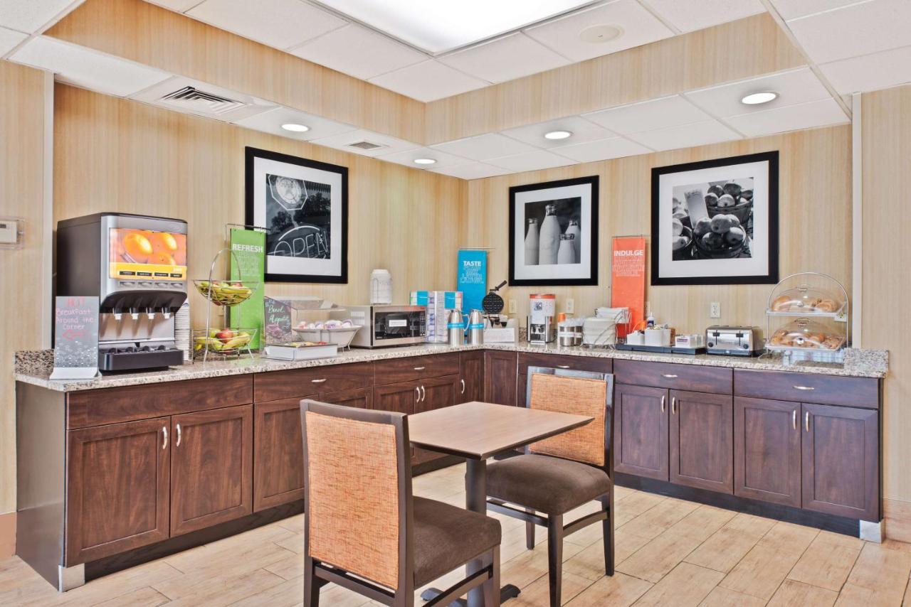 Hampton Inn Huntington/Barboursville Extérieur photo